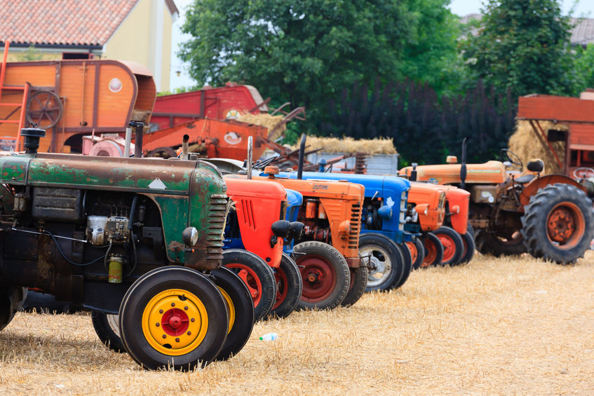 49244919 old tractors