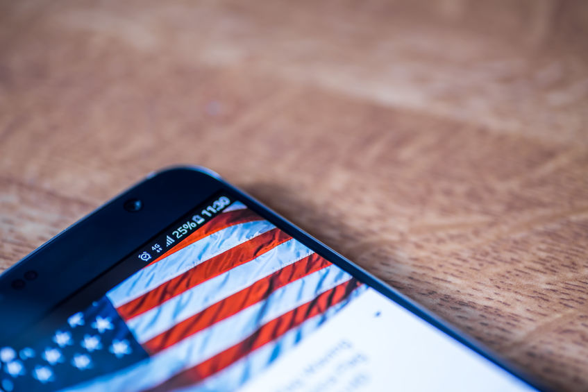 4G Smartphone with 25 percent charge and USA flag