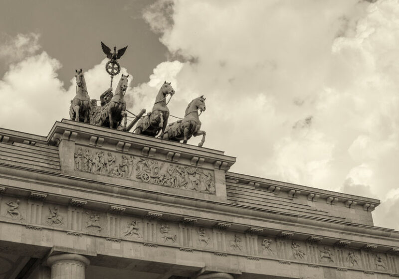 Stunning Quadriga sculpture in Brandenburg Gate Berlin, German