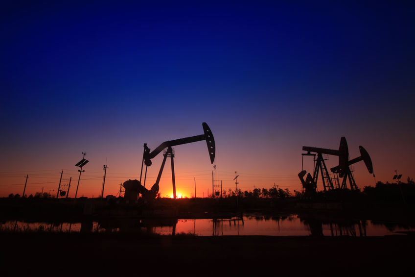 Crank balanced beam pumping unit in the oil field